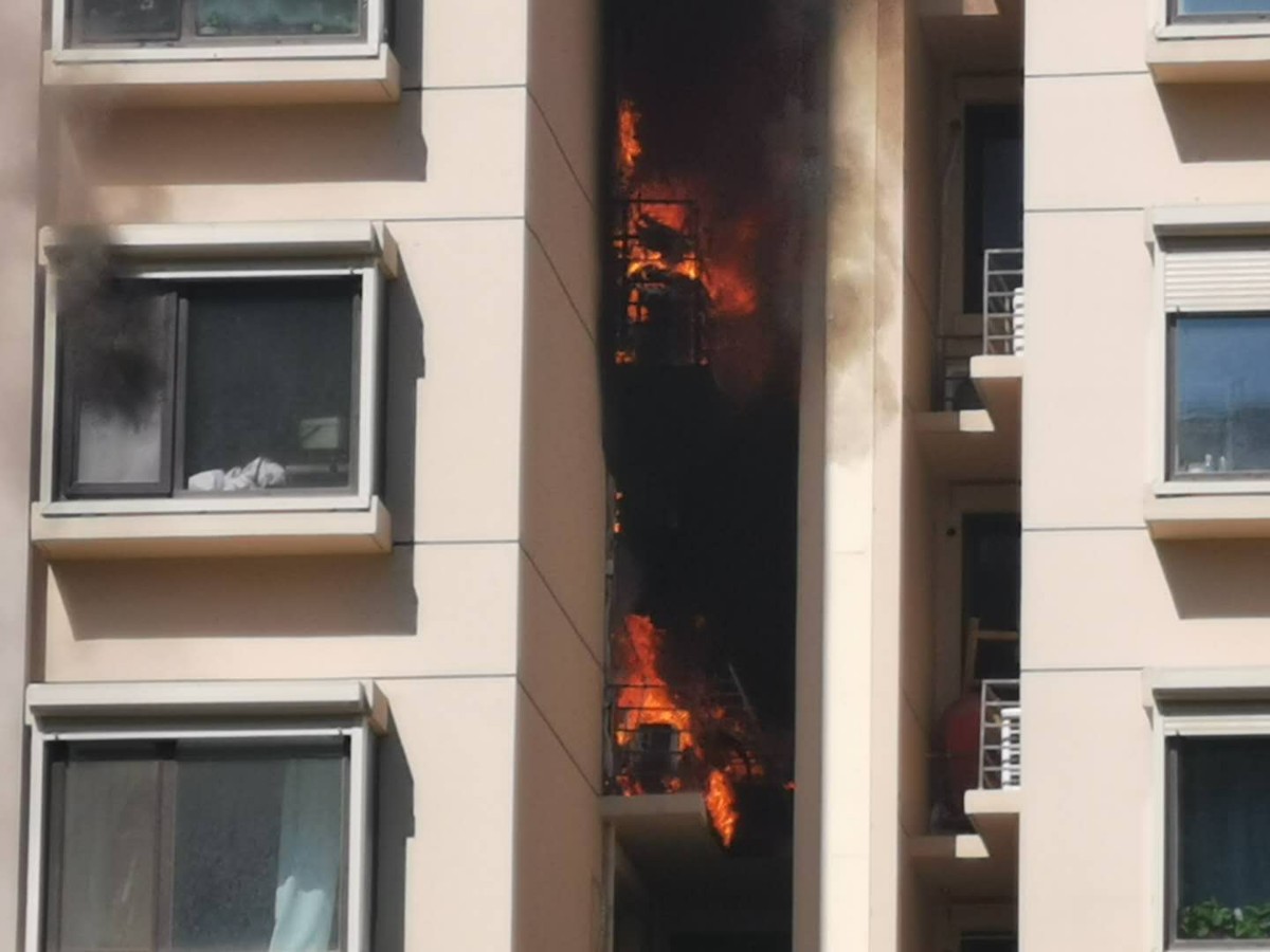 火灾|今早北京亦庄一居民楼着火，消防通报来了！起火原因要引起重视！
